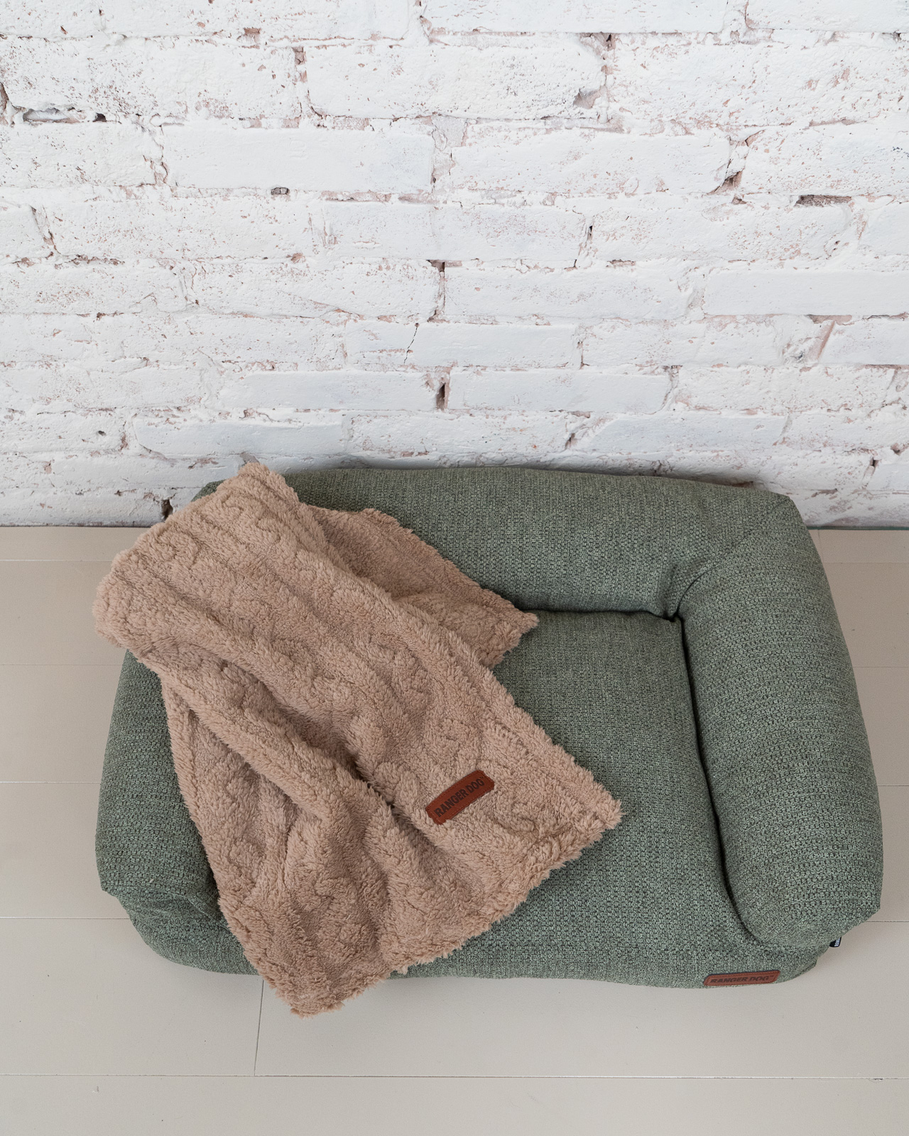 MOONLIGHT pihe-puha kutyatakaró, világosbarna