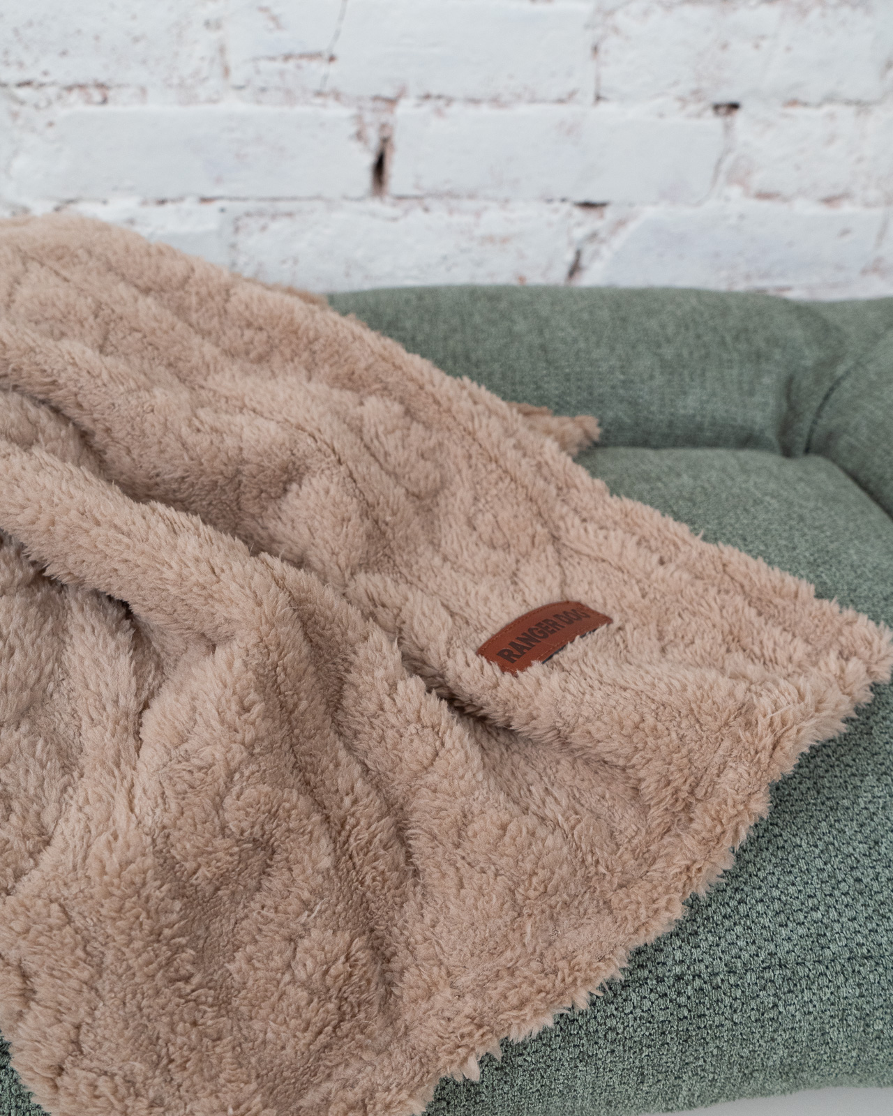 MOONLIGHT pihe-puha kutyatakaró, világosbarna