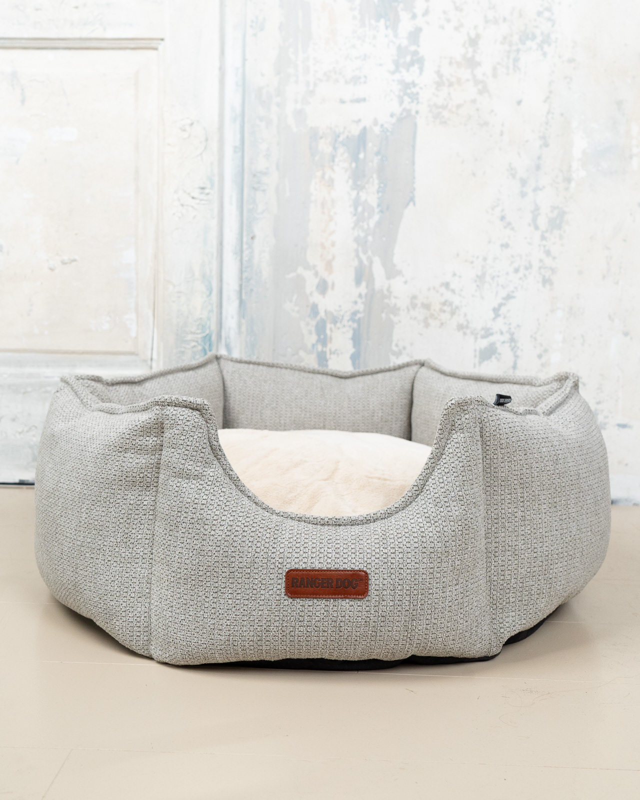 CHLOÉ kagyló formájú kutyaágy