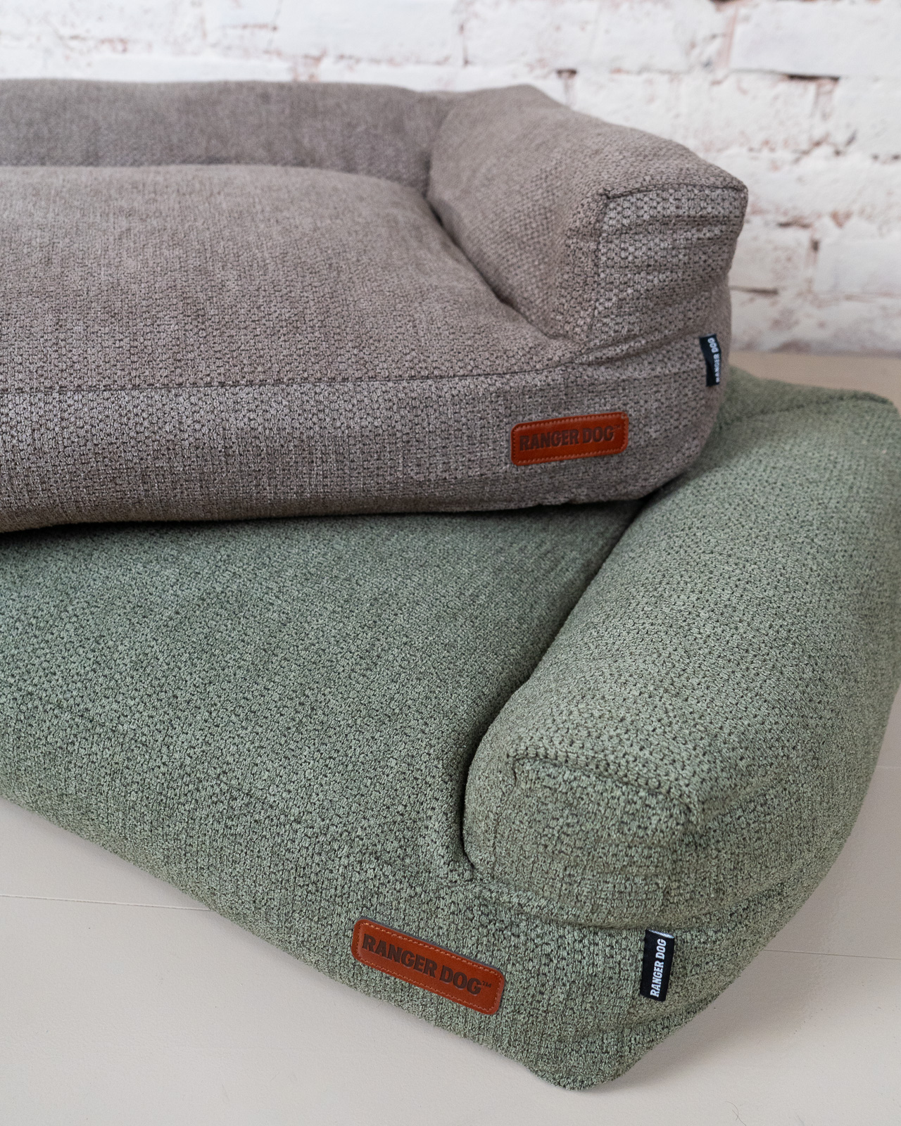 STUDIO kutyakanapé, barna