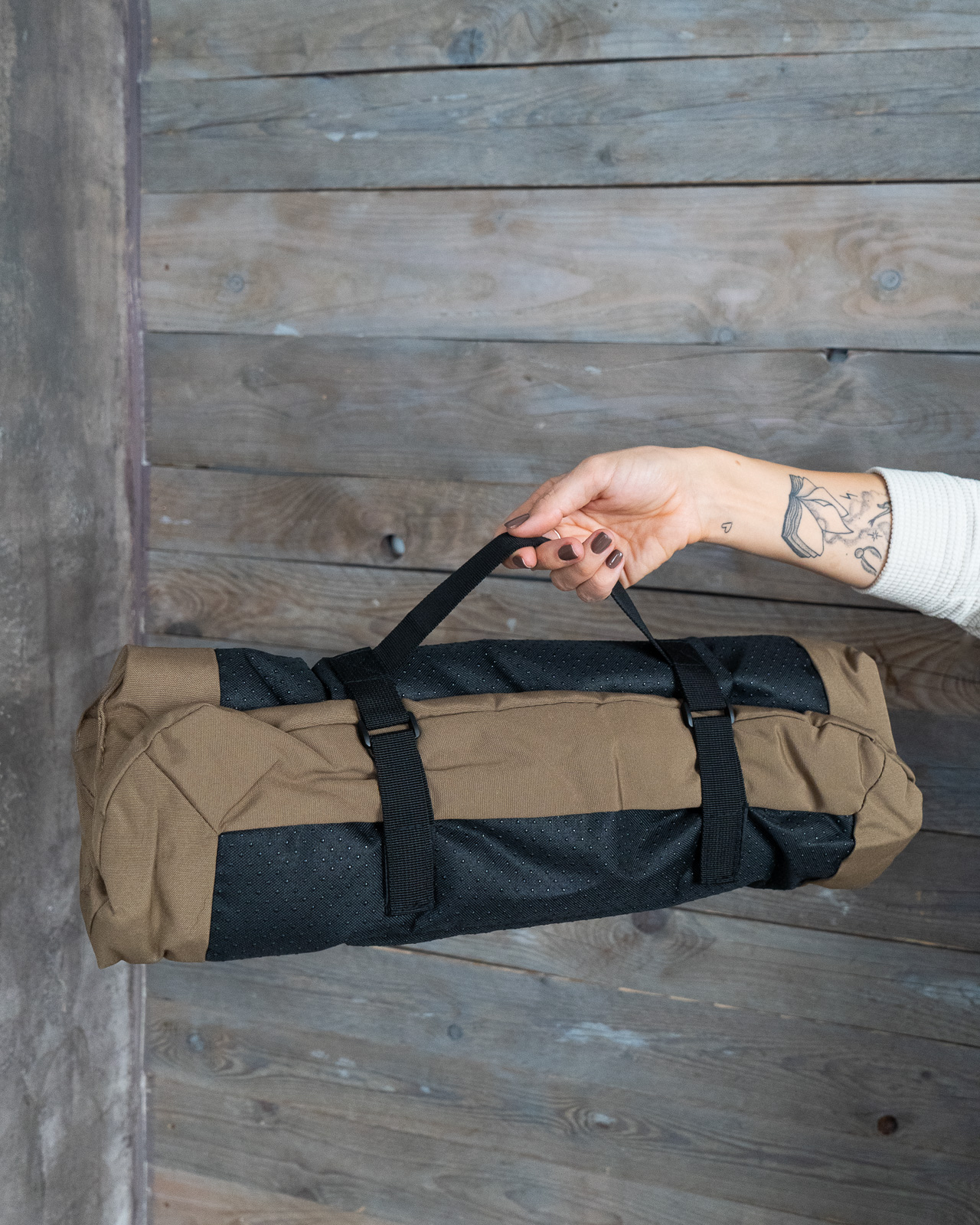 TRAVEL hordozható kutyafekhely, barna