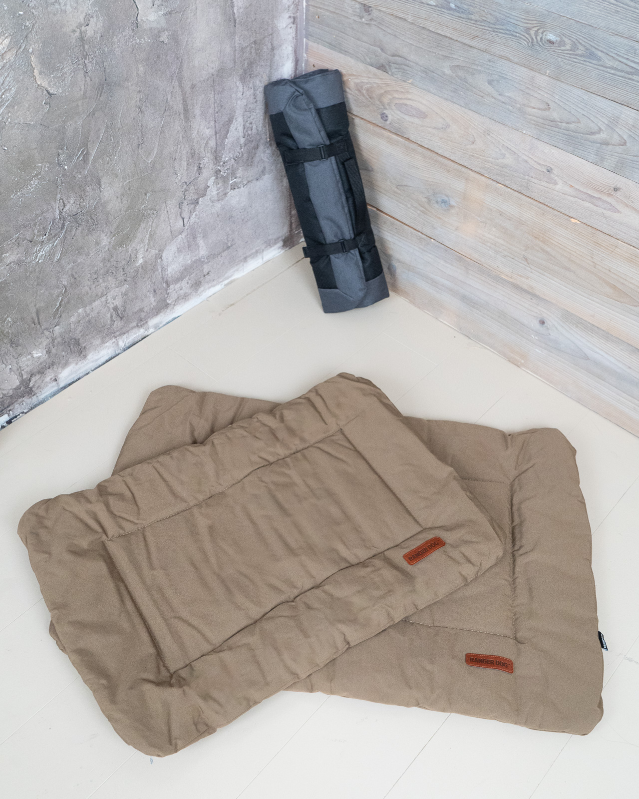 TRAVEL hordozható kutyafekhely, barna